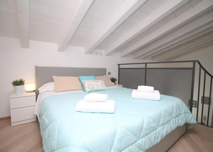 Casa Chicca Apartment *